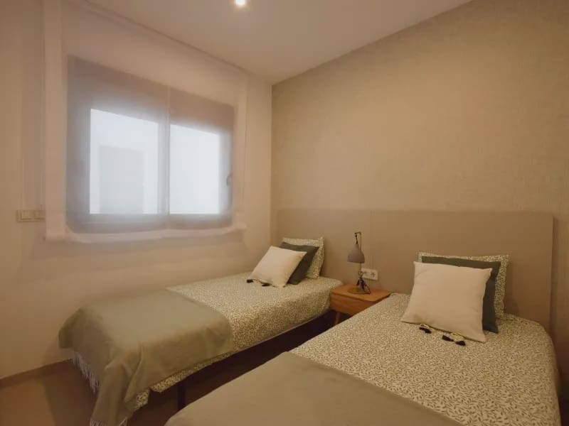 2 sypialnia Apartament na sprzedaż w Torrevieja z basenem garażem - 330 000 € (Ref: 10013913)