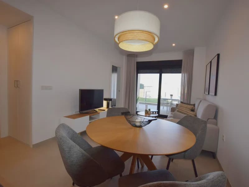 2 sypialnia Apartament na sprzedaż w Torrevieja z basenem garażem - 330 000 € (Ref: 10013913)