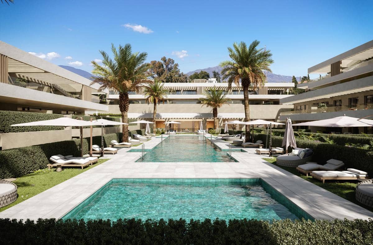 1 bedroom Apartment for sale in Estepona with pool - € 425,000 (Ref: 10017774)
