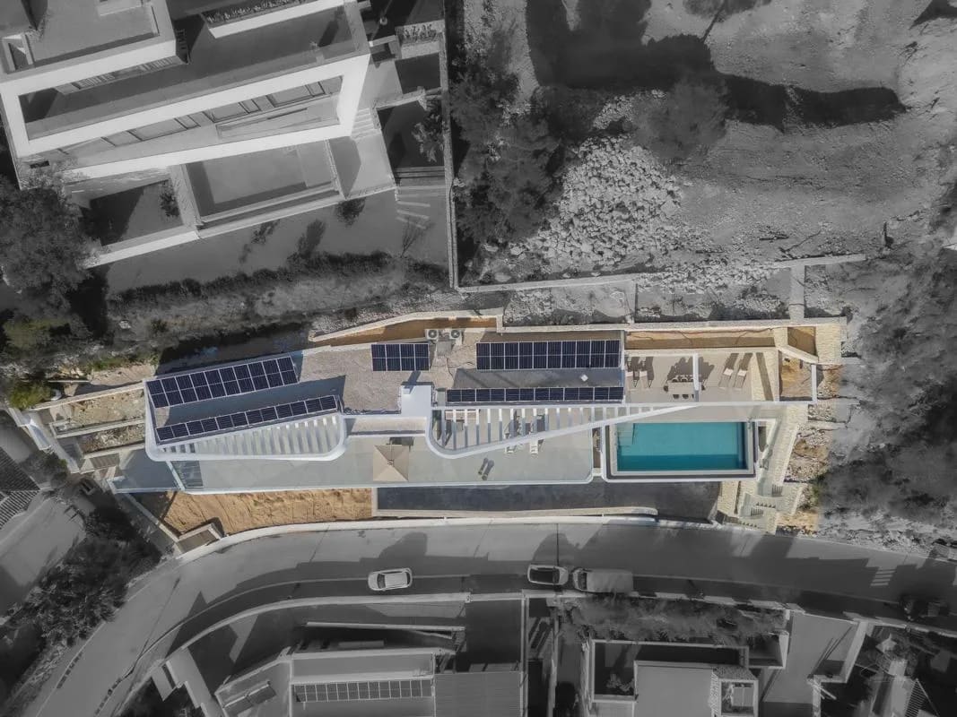 5 bedroom Villa for sale in Altea with pool garage - € 6,490,000 (Ref: 10024334)