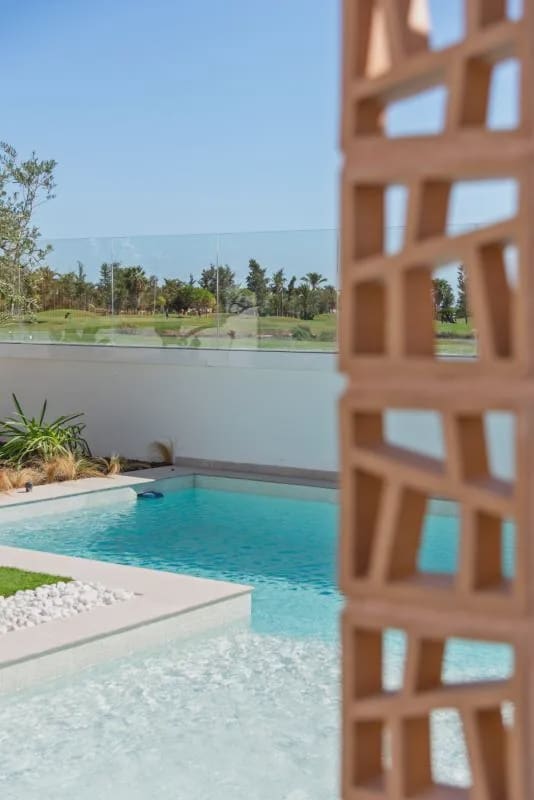 Chalet de 3 habitaciones en Los Alcázares en venta con piscina - 645.000 € (Ref: 10024341)