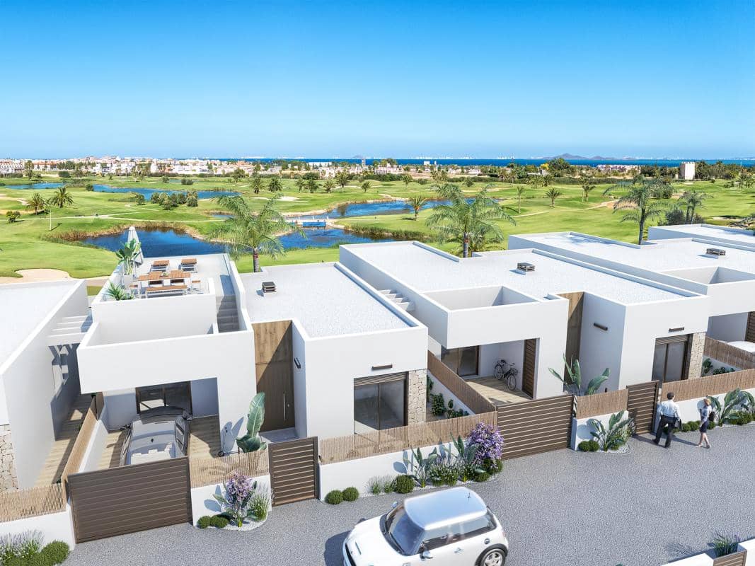 Chalet de 3 habitaciones en Los Alcázares en venta con piscina - 645.000 € (Ref: 10024341)