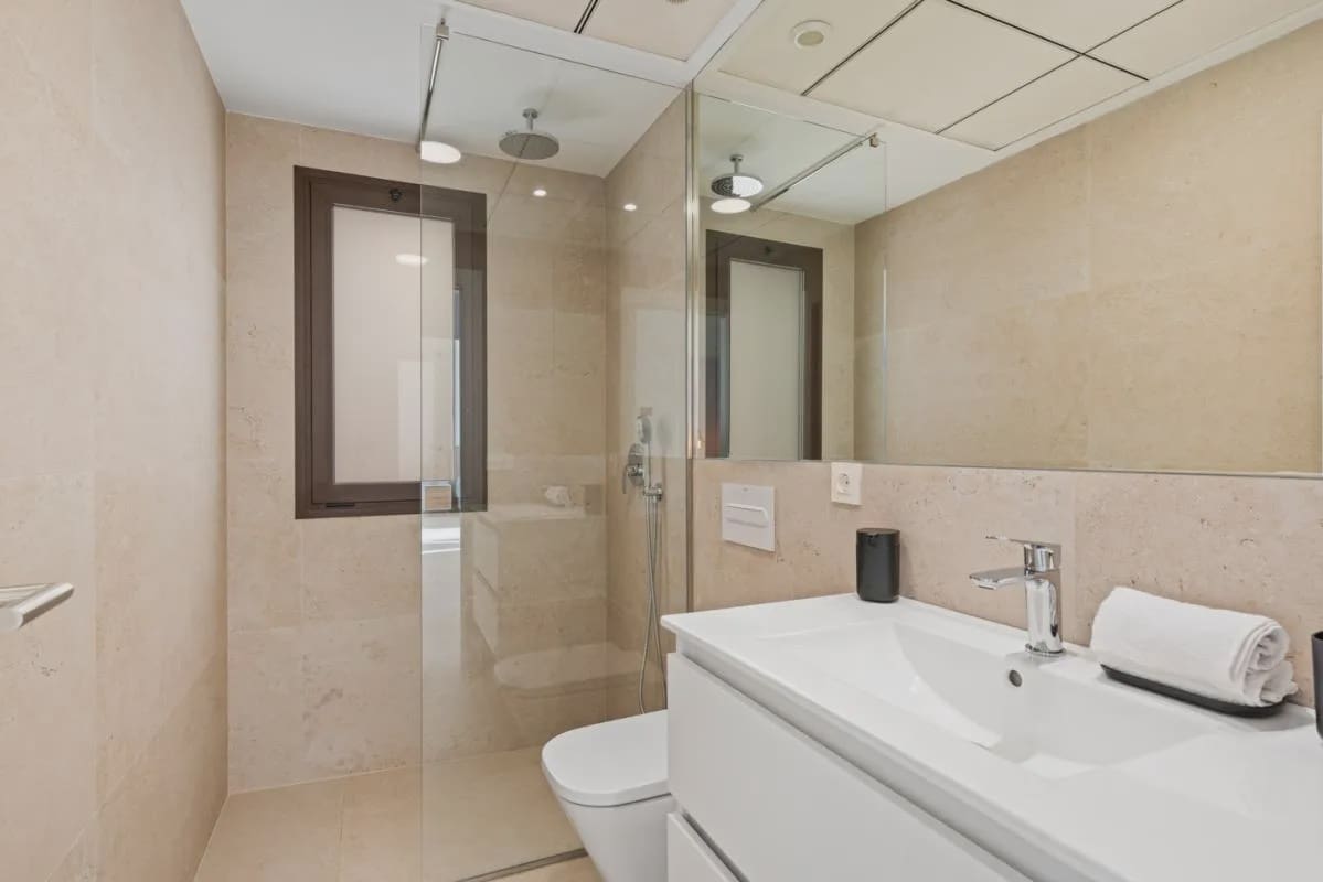 Chalet de 3 habitaciones en Los Alcázares en venta con piscina - 645.000 € (Ref: 10024341)