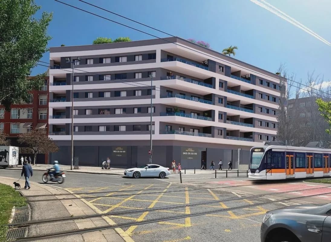 2 soveværelse Lejlighed til salg i Alicante by med swimmingpool - € 299.000 (Ref: 10024343)
