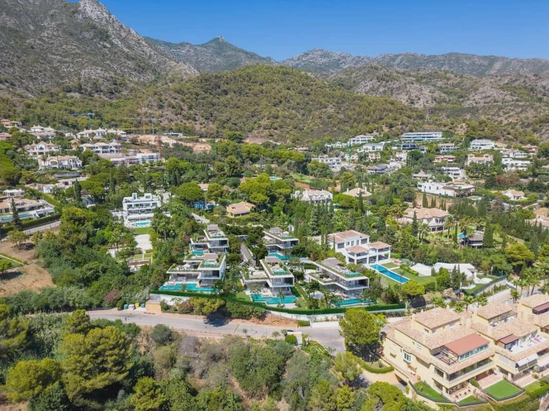 5 quarto Moradia para venda em Marbella com piscina garagem - 7 100 000 € (Ref: 10025863)
