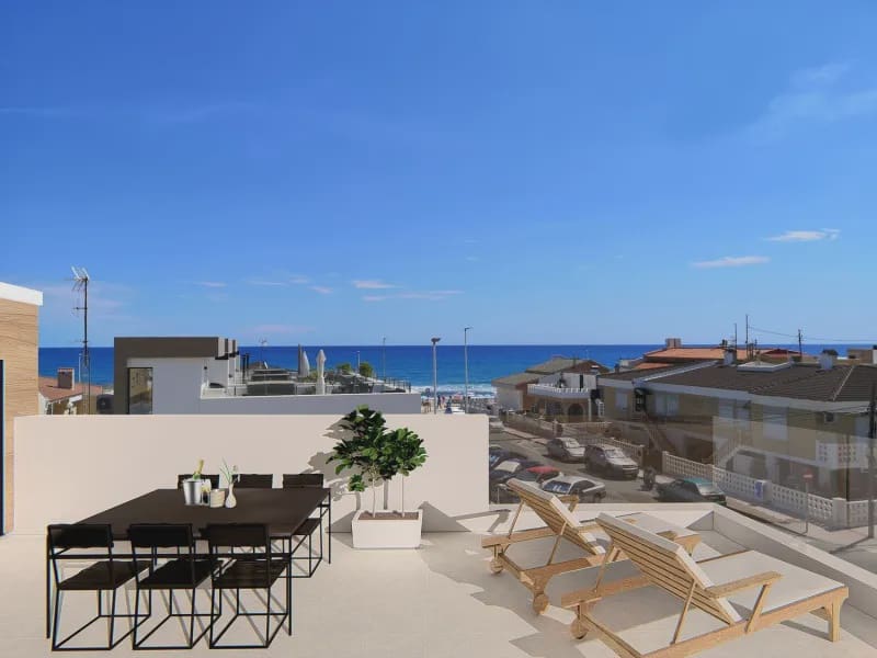 4 sypialnia Willa na sprzedaż w Torrevieja z basenem - 845 000 € (Ref: 10034178)