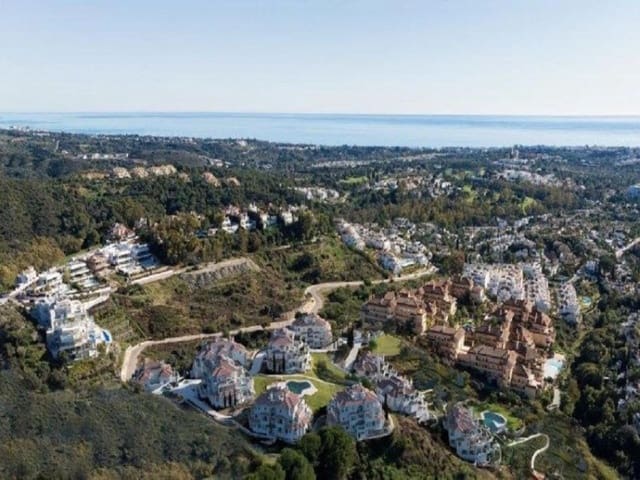2 soveværelse Lejlighed til salg i Los Naranjos, Marbella med swimmingpool garage - € 510.000 (Ref: 10034181)