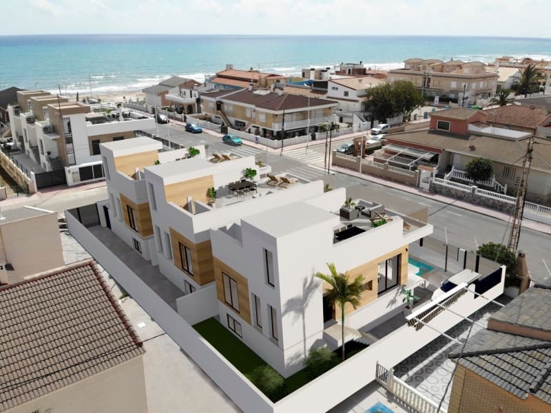 4 makuuhuone Huvila myytävänä paikassa Torrevieja mukana uima-altaan - 845 000 € (Ref: 10038437)