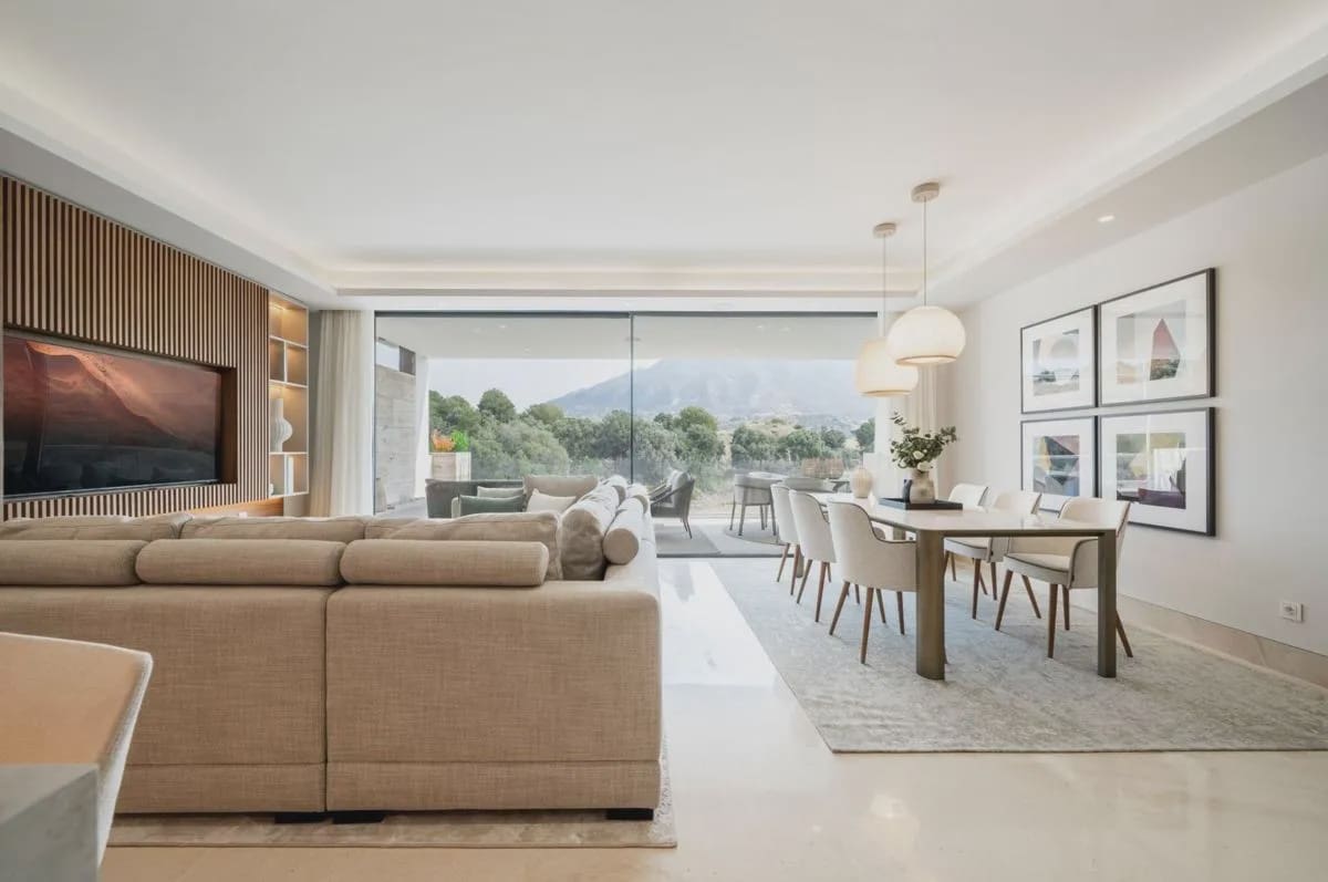 Apartamento de 2 habitaciones en Marbella en venta - 1.237.625 € (Ref: 10044999)