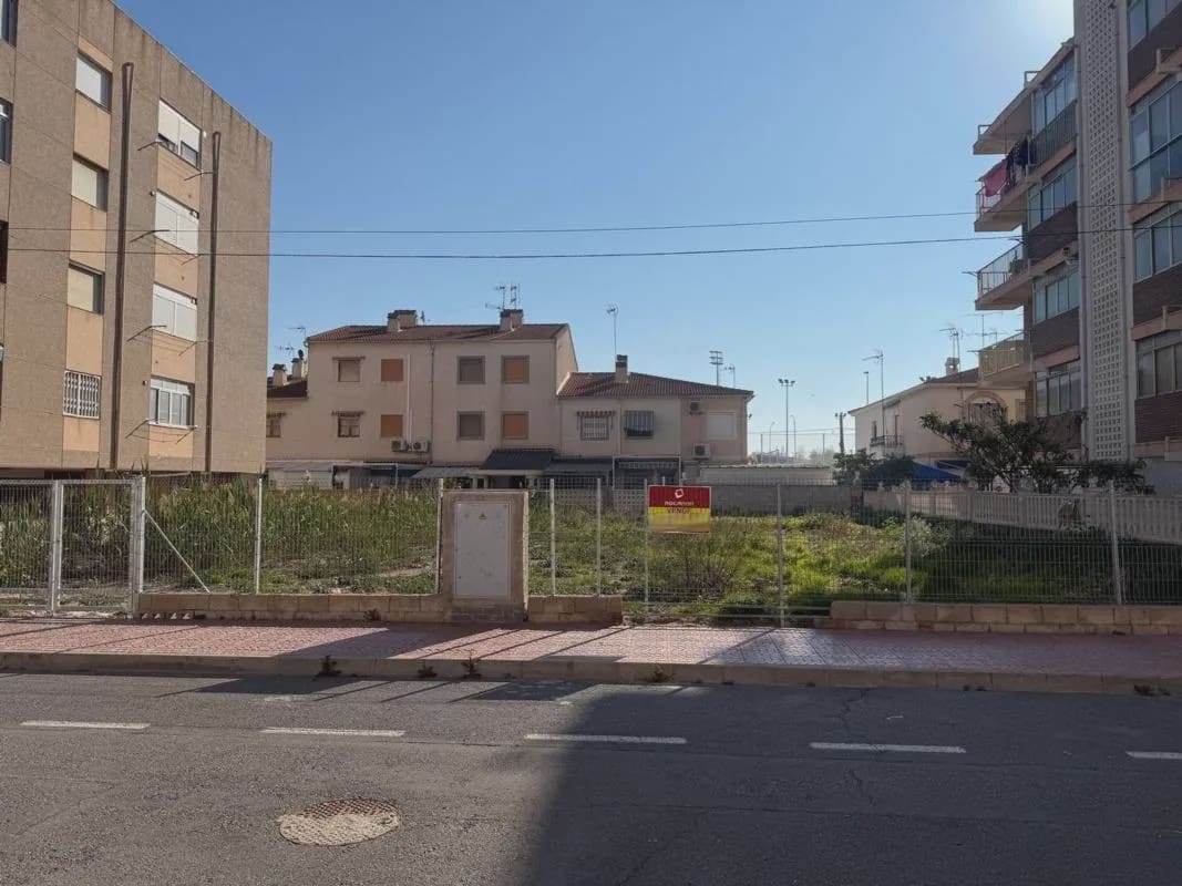 3 sypialnia Apartament na sprzedaż w Santa Pola z basenem garażem - 310 000 € (Ref: 10062488)