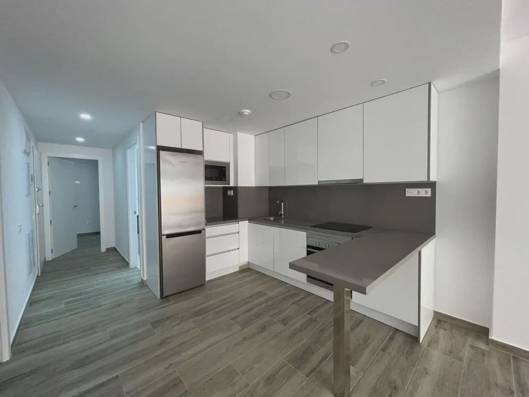 3 slaapkamer Appartement te koop in Torrevieja met zwembad - € 299.900 (Ref: 10062502)