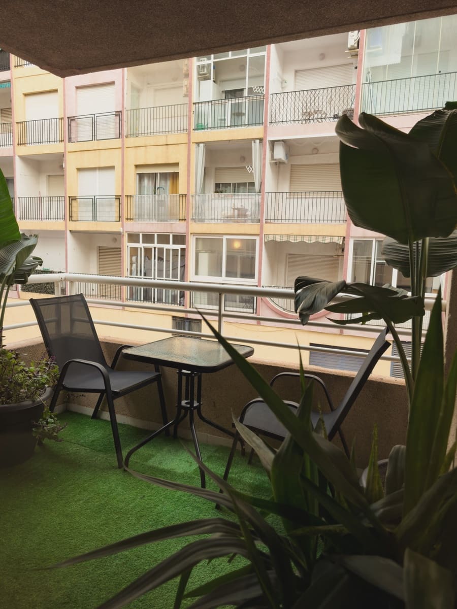 2 sovrum Lägenhet till salu i Torrevieja - 190 000 € (Ref: 10076903)