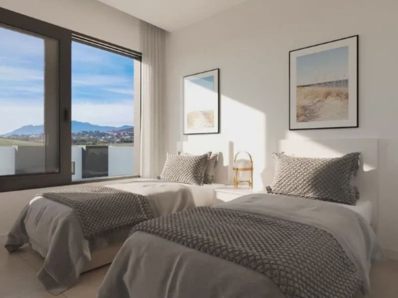 3 bedroom Townhouse for sale in El Paraiso with pool garage - € 775,000 (Ref: 10081025)
