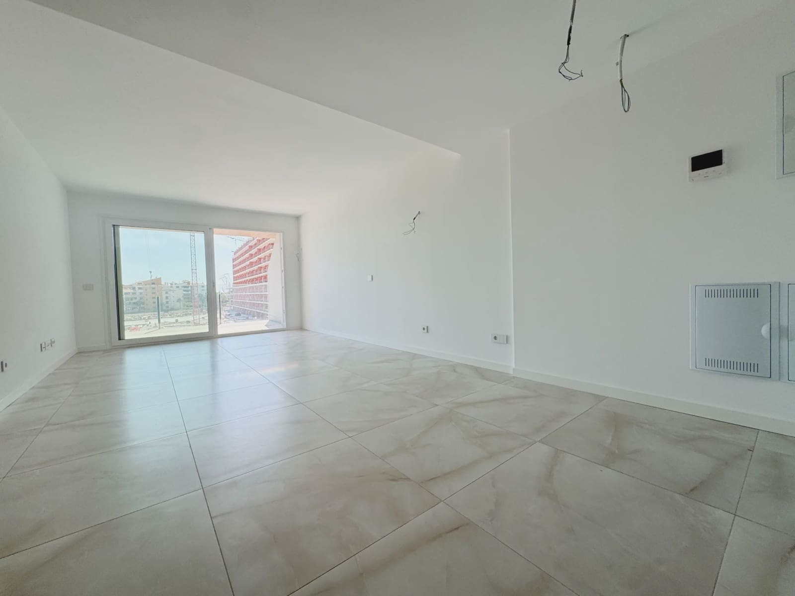 2 slaapkamer Appartement te koop in Torrevieja met zwembad garage - € 379.000 (Ref: 10098705)