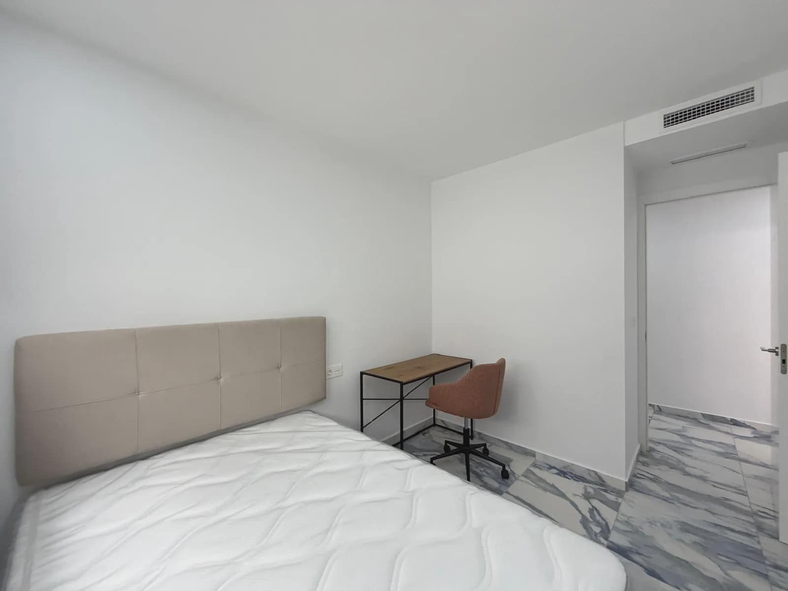 3 camera da letto Appartamento in vendita in Torrevieja con piscina garage - 359.000 € (Rif: 10103618)