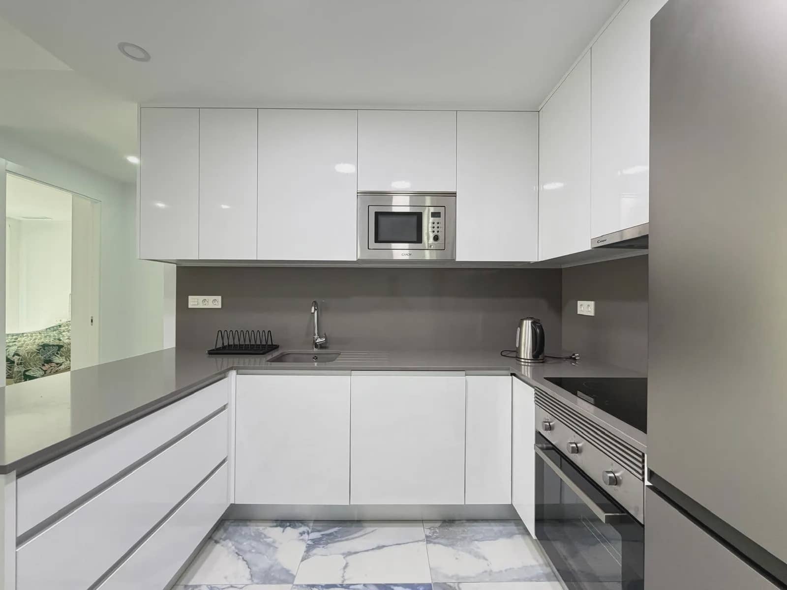 3 camera da letto Appartamento in vendita in Torrevieja con piscina garage - 359.000 € (Rif: 10103618)