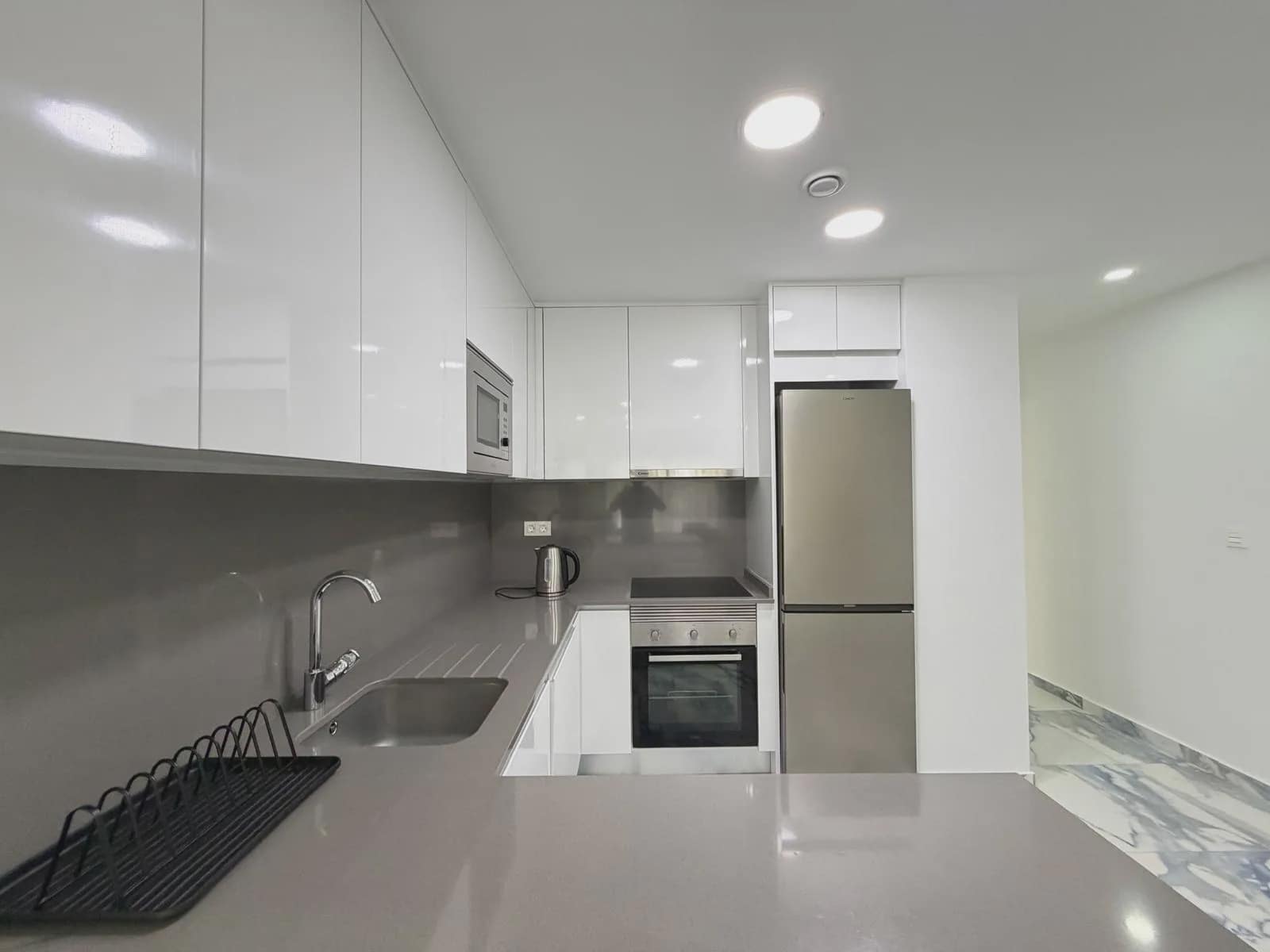 3 camera da letto Appartamento in vendita in Torrevieja con piscina garage - 359.000 € (Rif: 10103618)