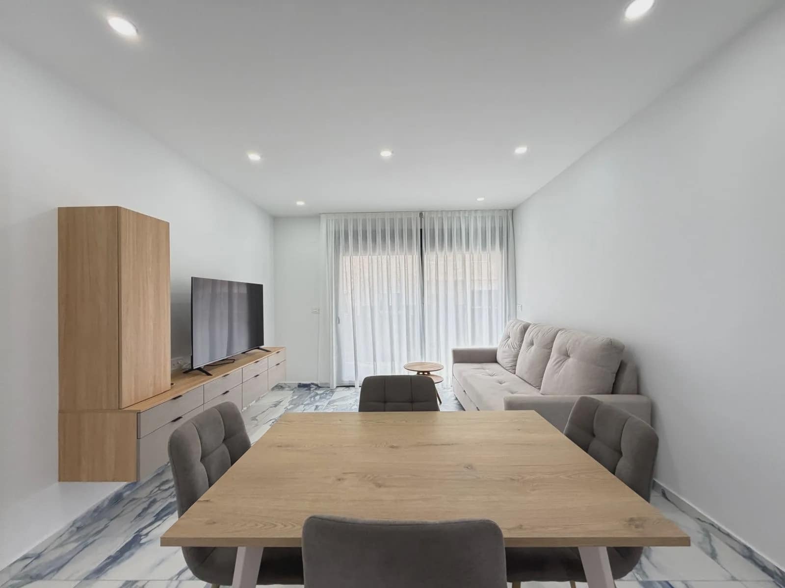 3 camera da letto Appartamento in vendita in Torrevieja con piscina garage - 359.000 € (Rif: 10103618)