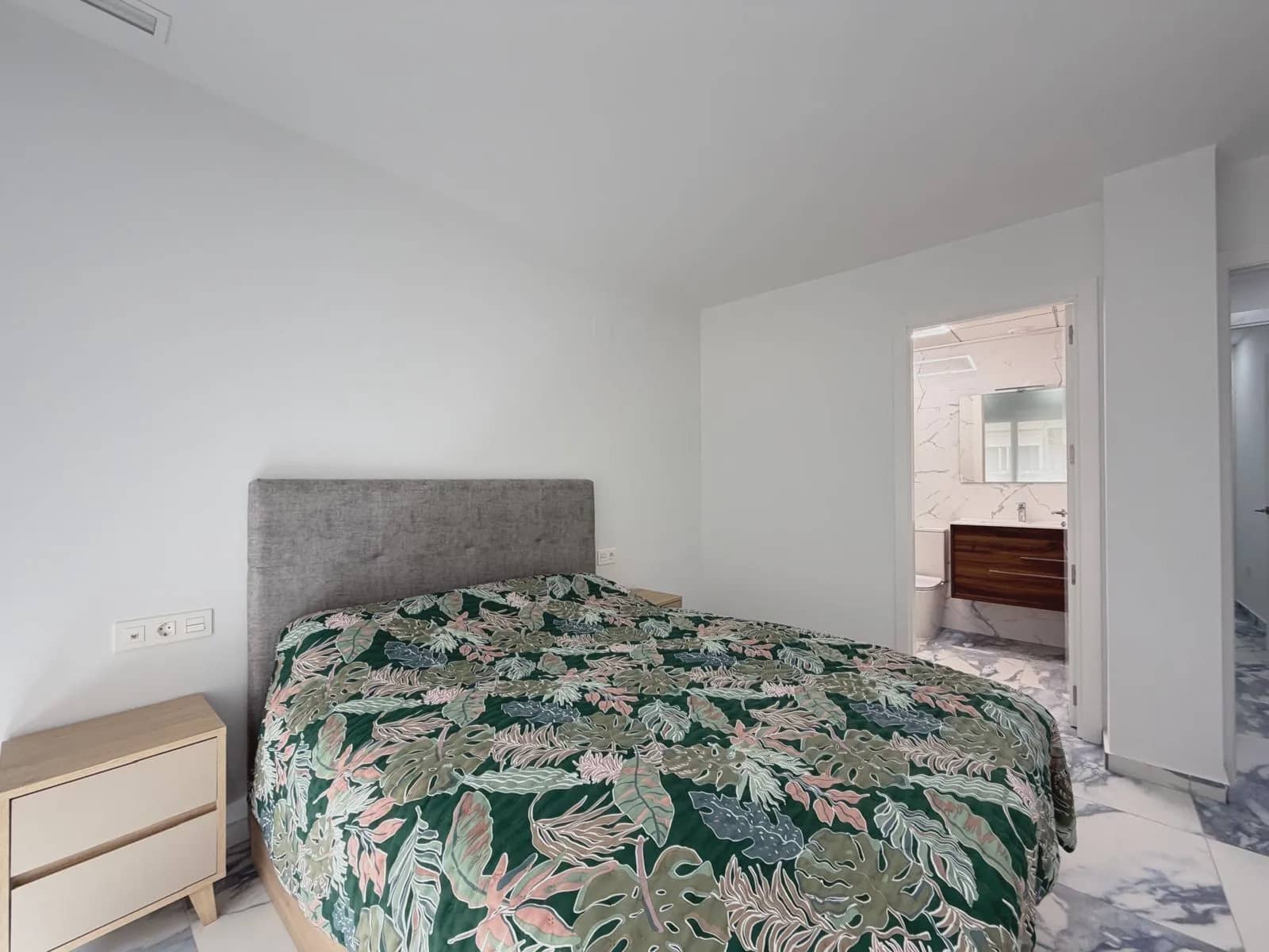 3 camera da letto Appartamento in vendita in Torrevieja con piscina garage - 359.000 € (Rif: 10103618)