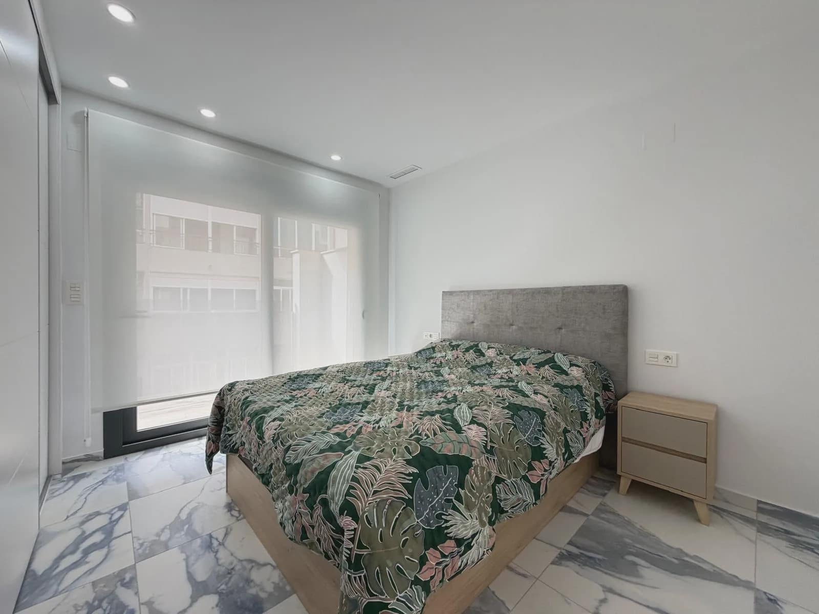 3 camera da letto Appartamento in vendita in Torrevieja con piscina garage - 359.000 € (Rif: 10103618)