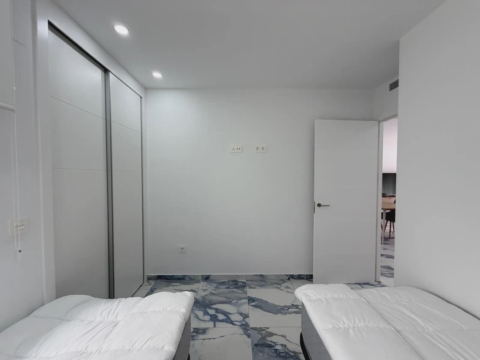 3 camera da letto Appartamento in vendita in Torrevieja con piscina garage - 359.000 € (Rif: 10103618)