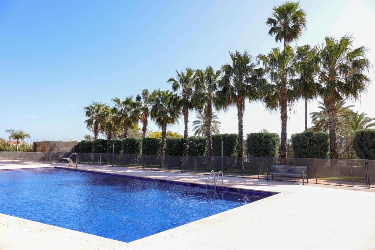1 sovrum Lägenhet till salu i Denia med pool garage - 370 000 € (Ref: 10124505)