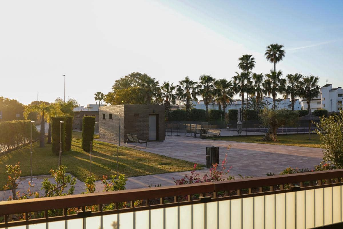 1 sovrum Lägenhet till salu i Denia med pool garage - 370 000 € (Ref: 10124505)