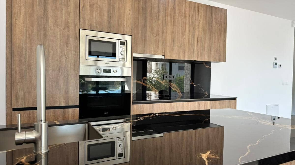 4 bedroom Villa for sale in Benissa with pool garage - € 1,175,000 (Ref: 10132797)