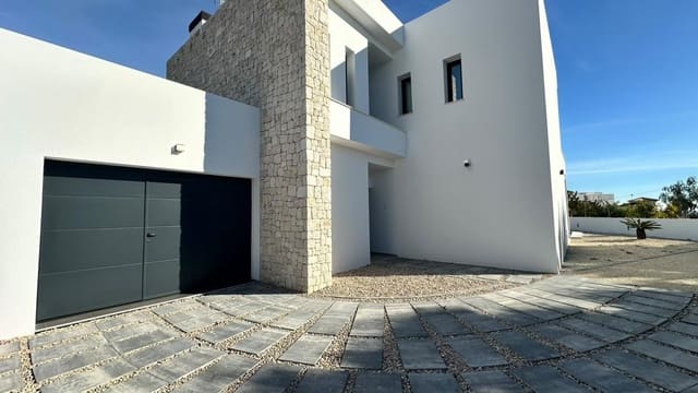 4 soverom Villa til salgs i Benissa med svømmebasseng garasje - € 1 175 000 (Ref: 10132797)