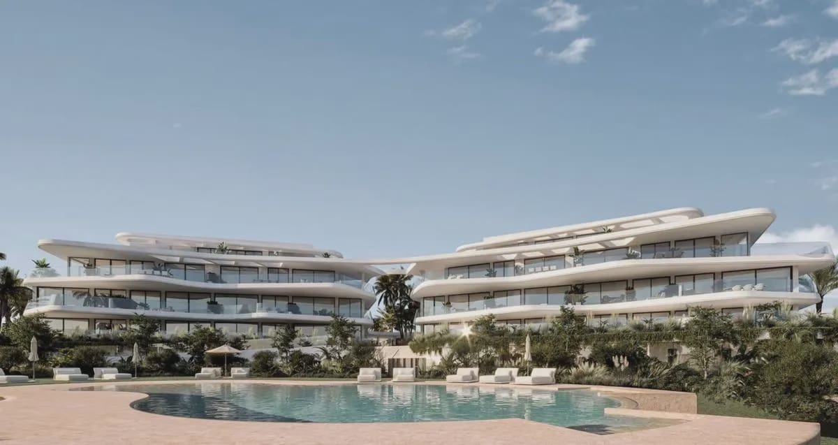 2 soverom Leilighet til salgs i Estepona med svømmebasseng garasje - € 898 900 (Ref: 10151525)