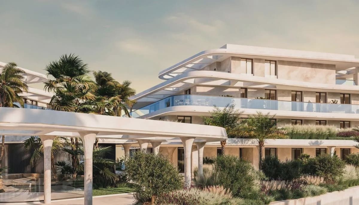 2 soverom Leilighet til salgs i Estepona med svømmebasseng garasje - € 898 900 (Ref: 10151525)