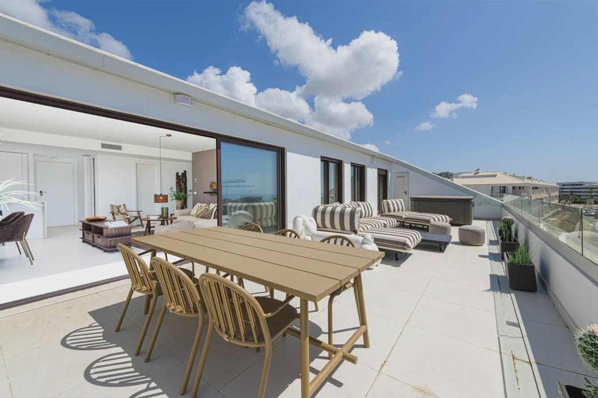 2 slaapkamer Appartement te koop in Fuengirola met zwembad garage - € 499.000 (Ref: 10151542)