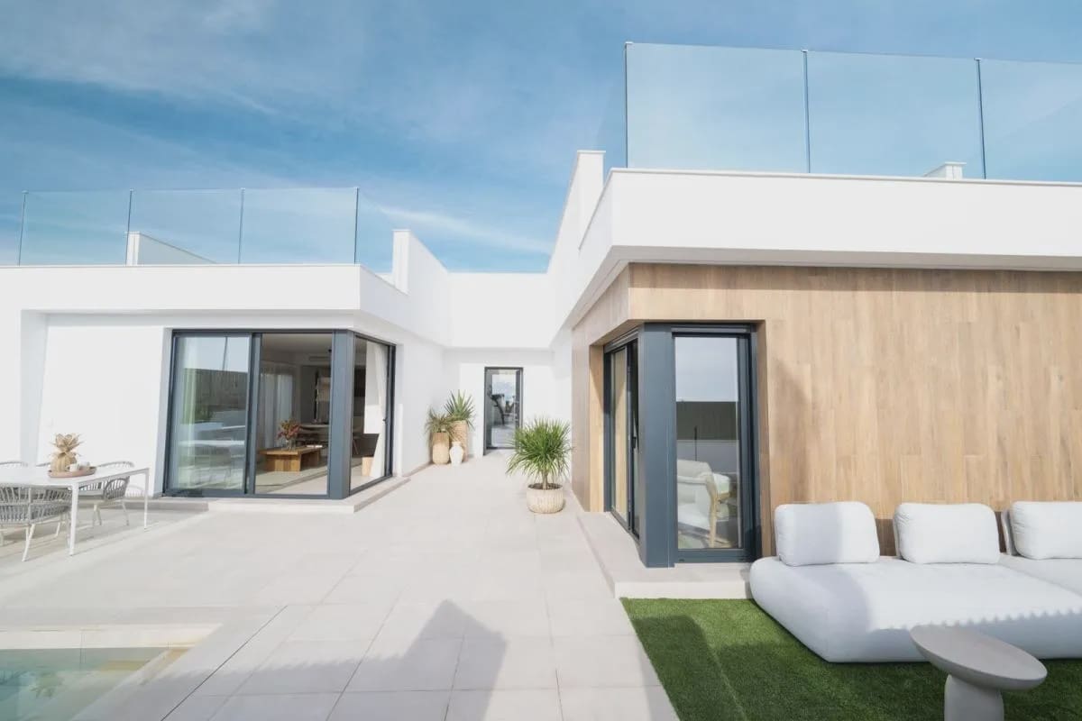 3 soveværelse Villa til salg i Banos y Mendigo med swimmingpool - € 415.900 (Ref: 10151550)