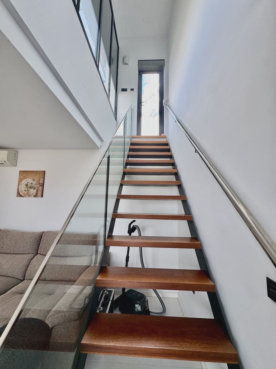Ático de 3 habitaciones en Mil Palmeras en venta con piscina garaje - 630.000 € (Ref: 10156120)