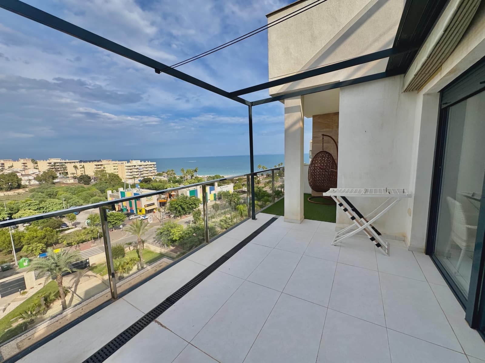 Ático de 3 habitaciones en Mil Palmeras en venta con piscina garaje - 630.000 € (Ref: 10156120)