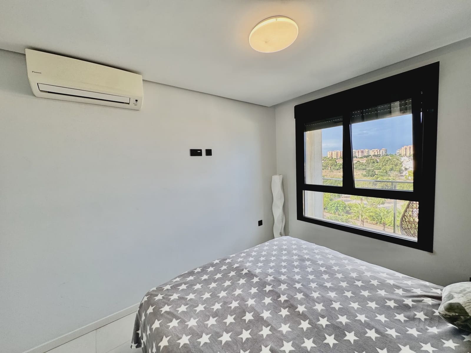 Ático de 3 habitaciones en Mil Palmeras en venta con piscina garaje - 630.000 € (Ref: 10156120)