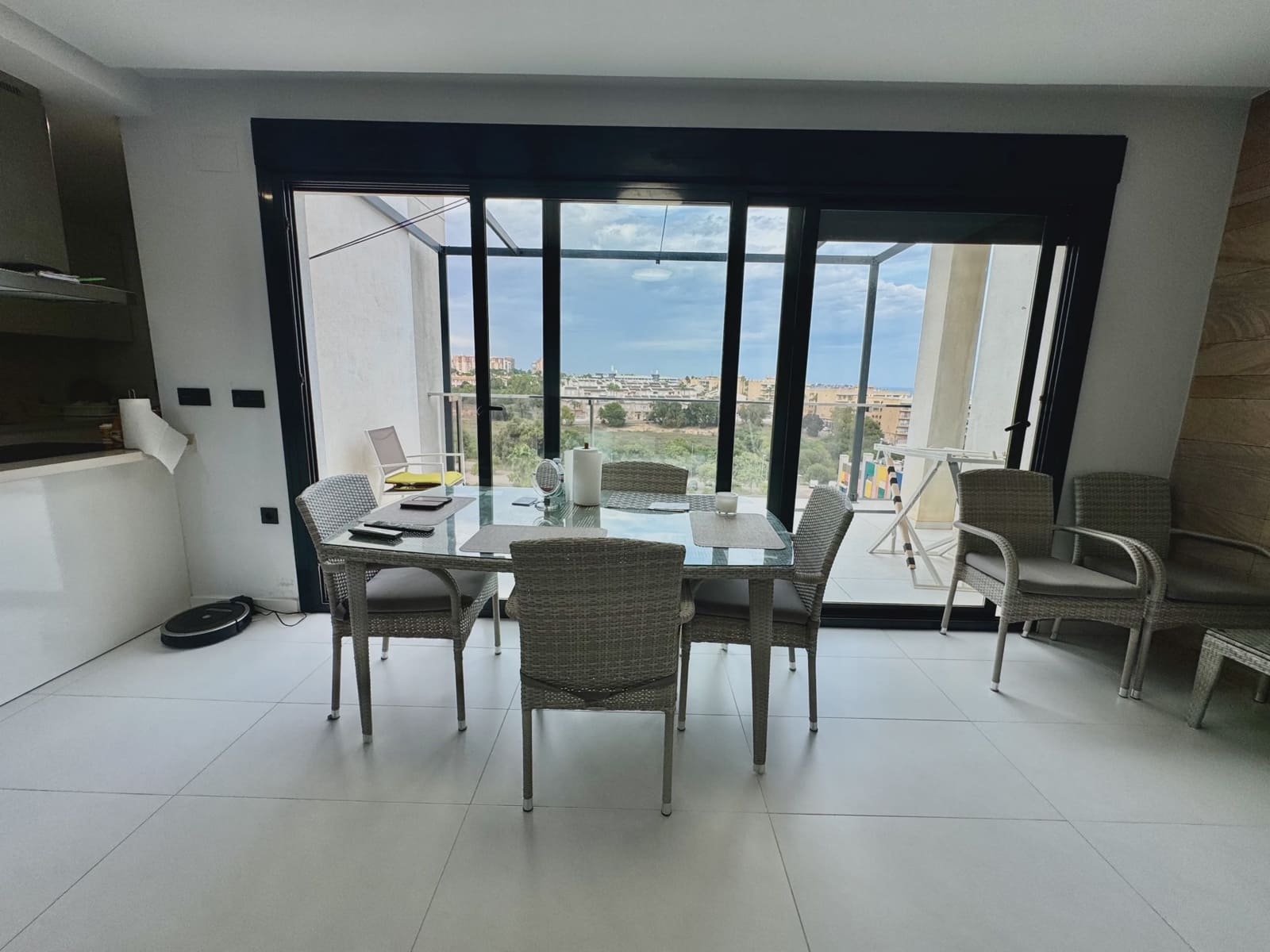 Ático de 3 habitaciones en Mil Palmeras en venta con piscina garaje - 630.000 € (Ref: 10156120)