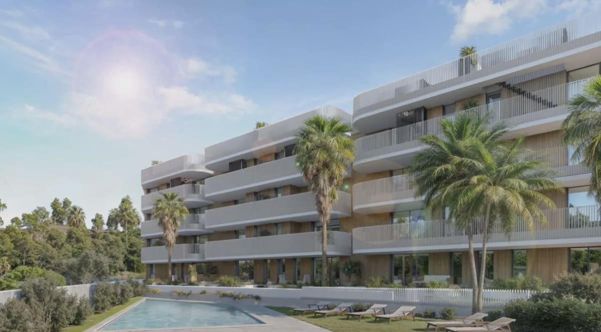 2 Zimmer Apartment zu verkaufen in Estepona mit Pool Garage - 375.000 € (Ref: 10158158)