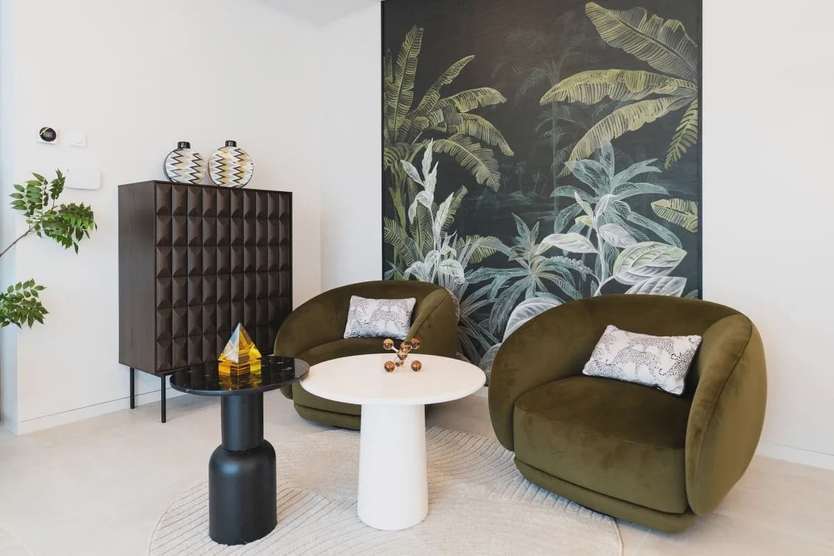 6 bedroom Villa for sale in Benahavis with pool garage - € 6,900,000 (Ref: 10163452)