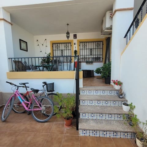 2 Zimmer Haus zu verkaufen in Orihuela mit Pool - 89.000 € (Ref: 8956377)