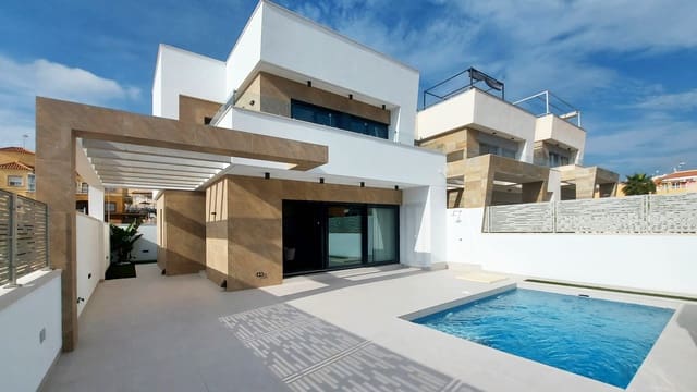 3 sypialnia Willa na sprzedaż w Blue Lagoon z basenem - 399 500 € (Ref: 9129604)