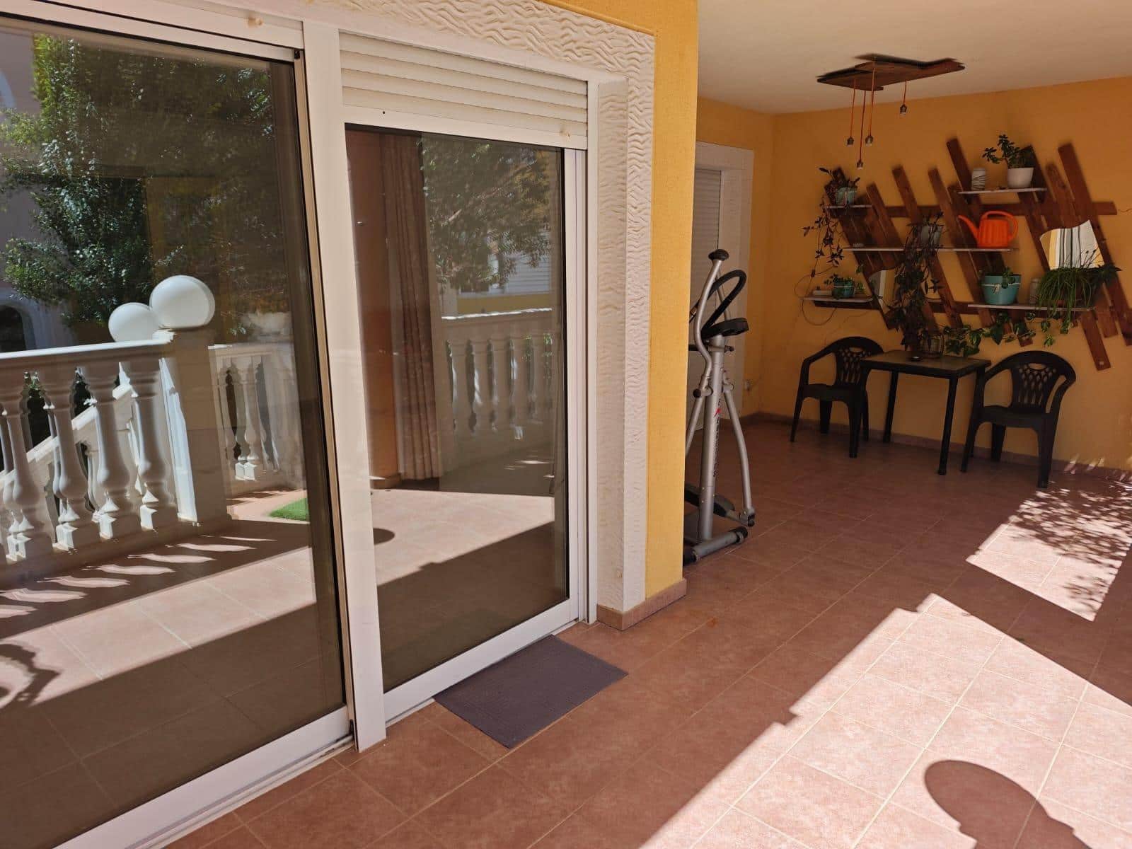 3 Zimmer Villa zu verkaufen in La Nucia mit Pool Garage - 330.000 € (Ref: 9788898)