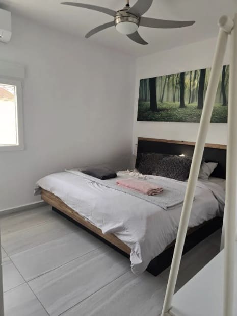 5 bedroom Villa for sale in Rojales with pool garage - € 498,000 (Ref: 9788932)