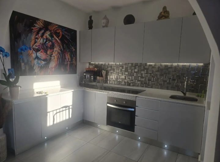 5 bedroom Villa for sale in Rojales with pool garage - € 498,000 (Ref: 9788932)