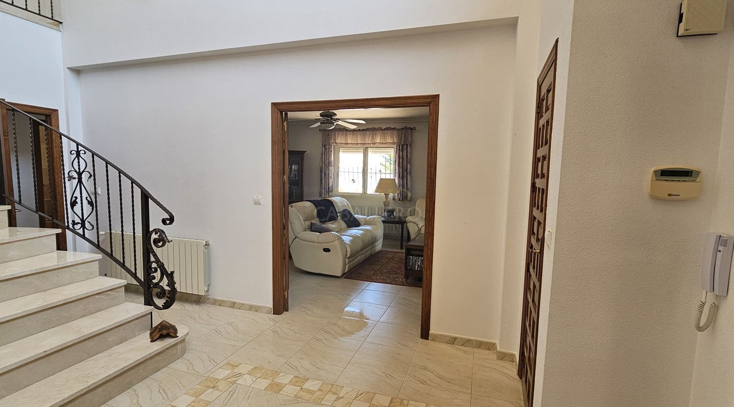 Chalet de 5 habitaciones en Pilar de la Horadada en venta con piscina garaje - 725.000 € (Ref: 9788936)
