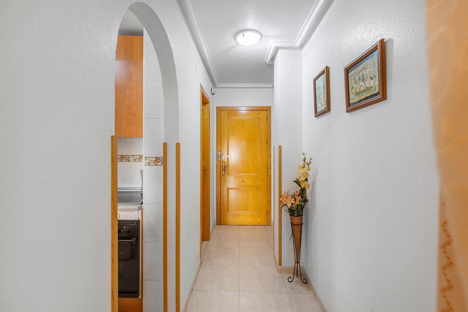 2 quarto Apartamento para venda em Torrevieja com piscina - 139 000 € (Ref: 9788944)