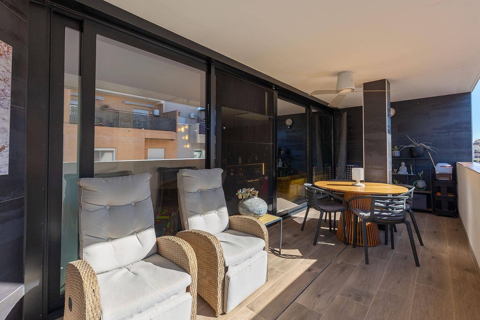 2 bedroom Apartment for sale in Formentera del Segura with pool - € 195,000 (Ref: 9788956)