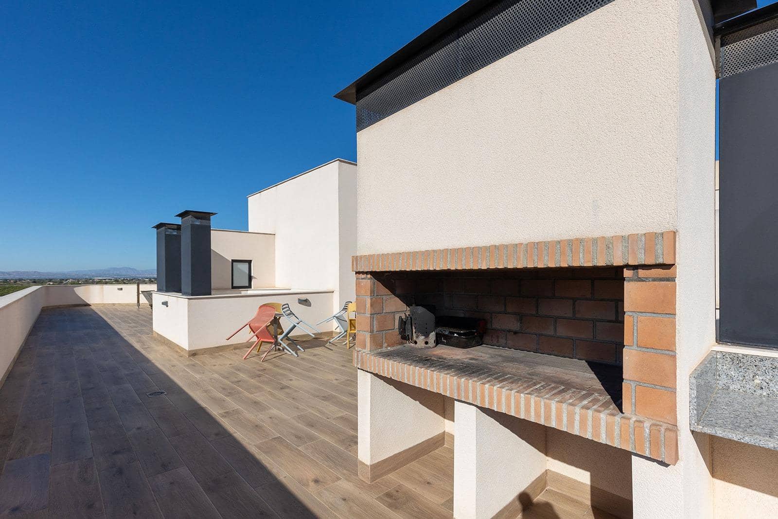 2 bedroom Apartment for sale in Formentera del Segura with pool - € 195,000 (Ref: 9788956)