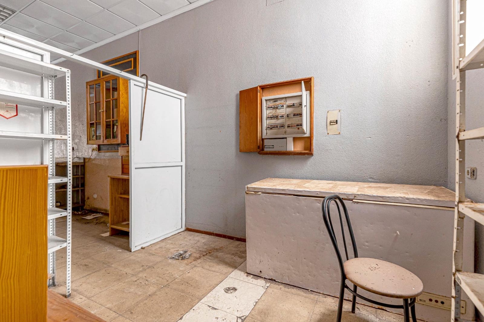 Commercieel te koop in Torrevieja - € 129.900 (Ref: 9788957)