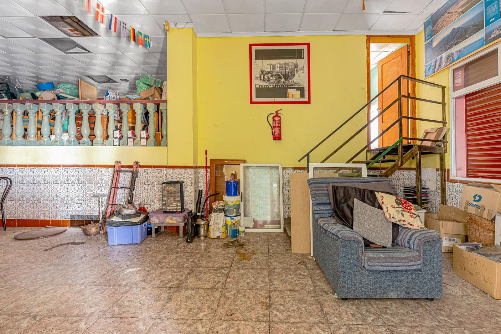 Commercieel te koop in Torrevieja - € 129.900 (Ref: 9788957)